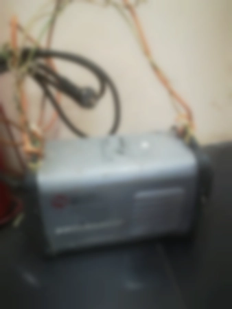 Ремонт сварочных инверторов Quattro Elementi b 185