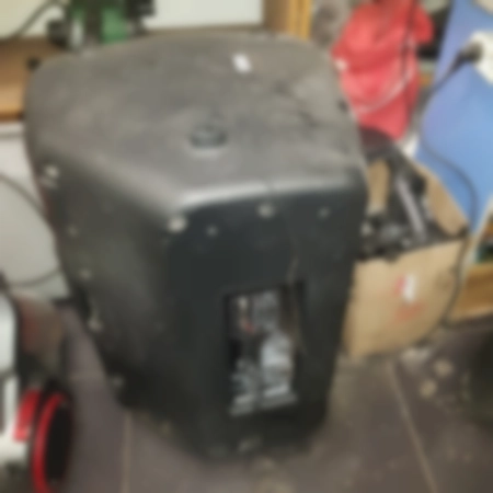 Ремонт аудио колонок BEHRINGER 1500WAT