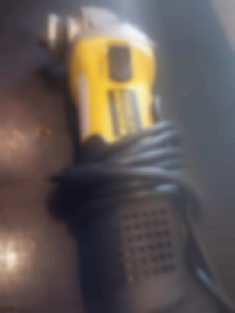 Ремонт болгарки Stanley femgg725