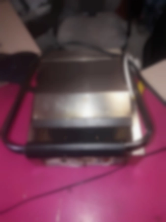 ремонт электрогриля Ergo Отсутствует