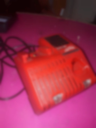 Ремонт зарядных устройств Milwaukee