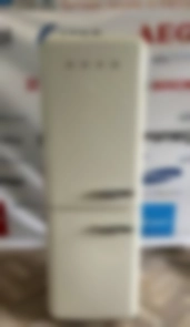 Ремонт холодильников Smeg ---