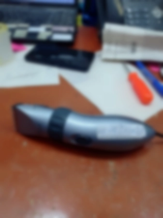 Ремонт машинок для стрижки волос Philips c644