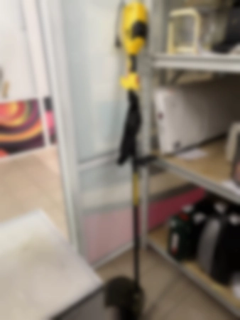 Ремонт садовых триммеров Champion ET1200A