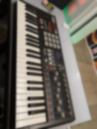 Ремонт миди клавиатур Akai Нет