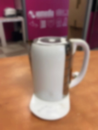 Ремонт чайников Russell Hobbs 14743-80