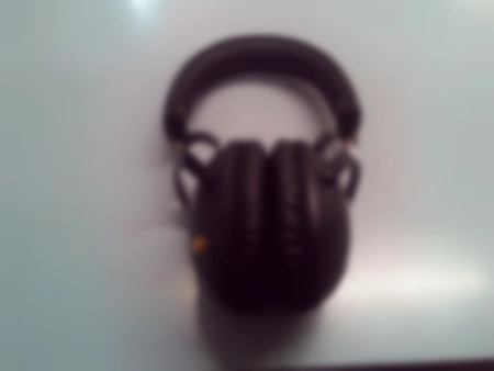 Ремонт портативной колонки Marshall Нет