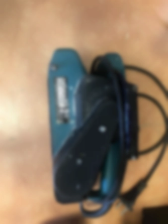 Ремонт шлифмашинок Makita 9910