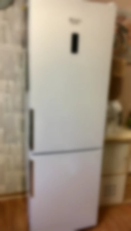 Ремонт холодильников Hotpoint-Ariston ---