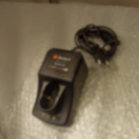 Ремонт зарядных устройств DeFort