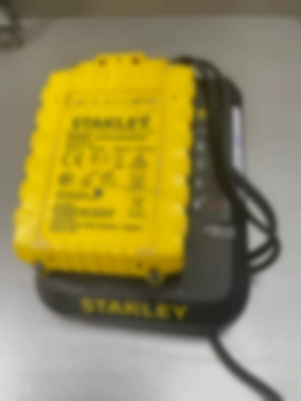Ремонт зарядных устройств Stanley SB20s