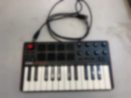 Ремонт миди клавиатур AKAI MPKMINI