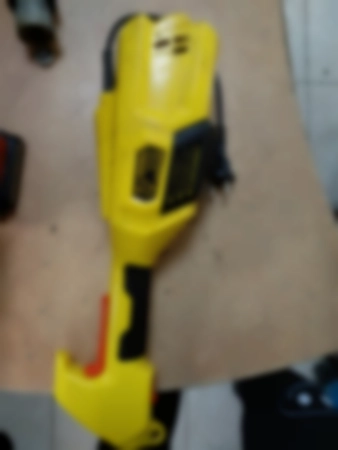 Ремонт садовых триммеров Champion ET-1003A