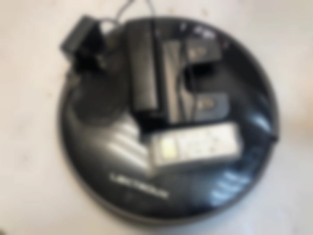 Ремонт роботов пылесосов Liectroux C30B