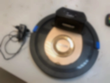 Ремонт роботов пылесосов Philips FC877601