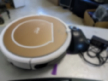 Ремонт роботов пылесосов iPlus x700