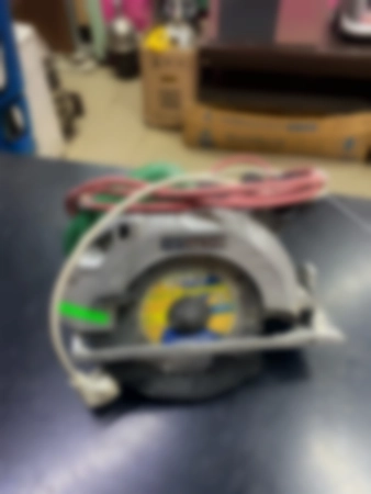 Ремонт торцовочных пил Hitachi