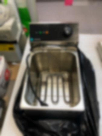 Ремонт фритюрниц Hurakan ---