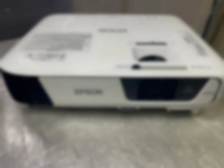 Ремонт проекторов Epson H719B