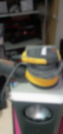 Ремонт шлифмашинок DeWALT dwe6423-qs