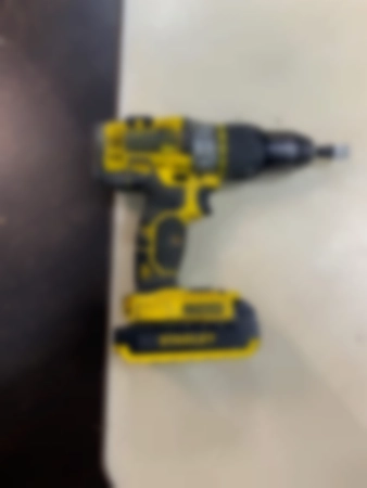 Ремонт шуруповертов Stanley STDC18LHBK