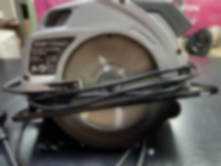 Ремонт торцовочных пил Biltema CS 185W