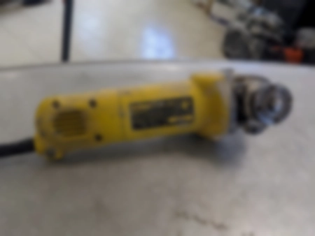 Ремонт болгарки DeWALT D28139-QS