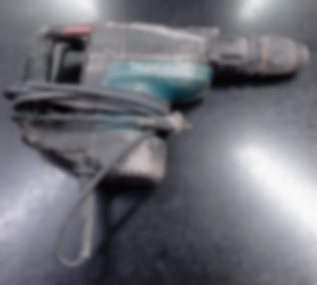 Ремонт отбойных молотков Makita HR4001C