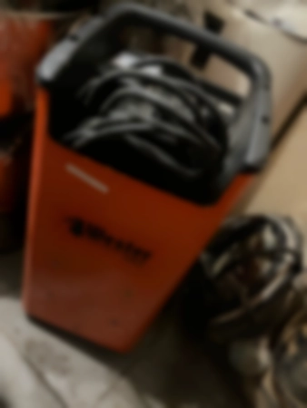 Ремонт пуско-зарядных устройств Wester CHS240