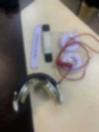 Ремонт наушников Beats -