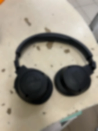 Ремонт наушников JBL Черные