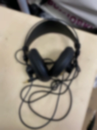 Ремонт наушников AKG